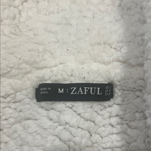 ‼️ Cozy Tan Sherpa Jacket with Hood ‼️ - Picture 5 of 5